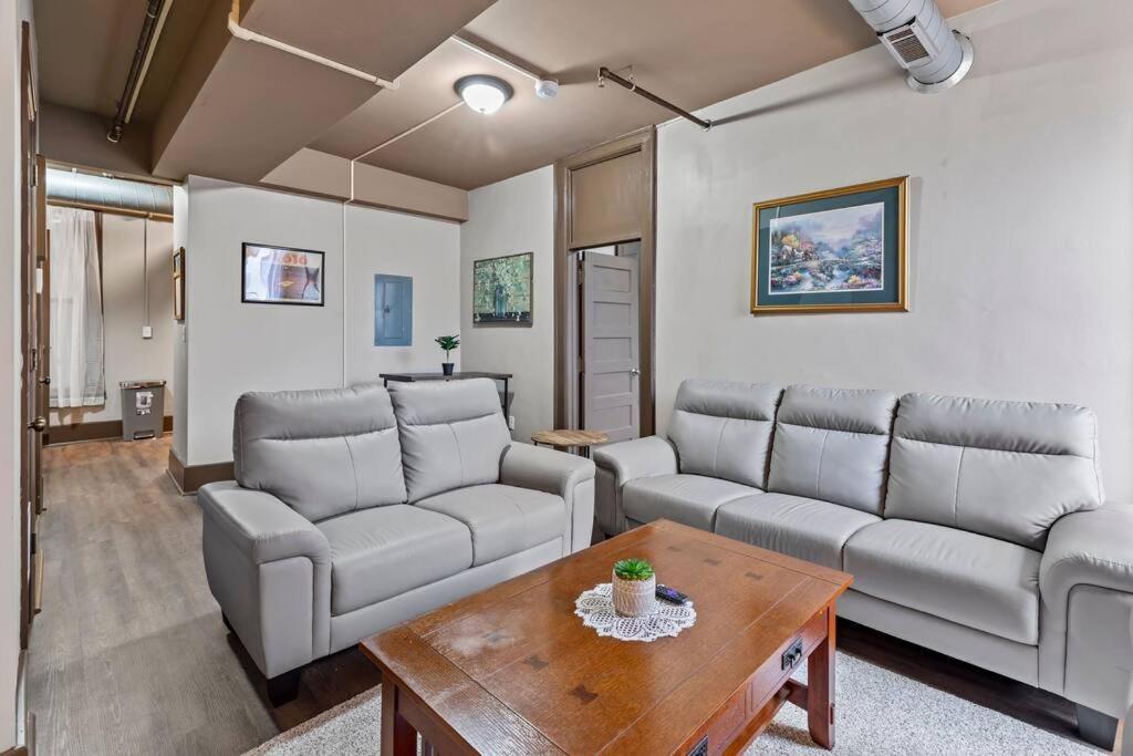 Apartment Perfect Blend Of Convenience & Comfort Ny *